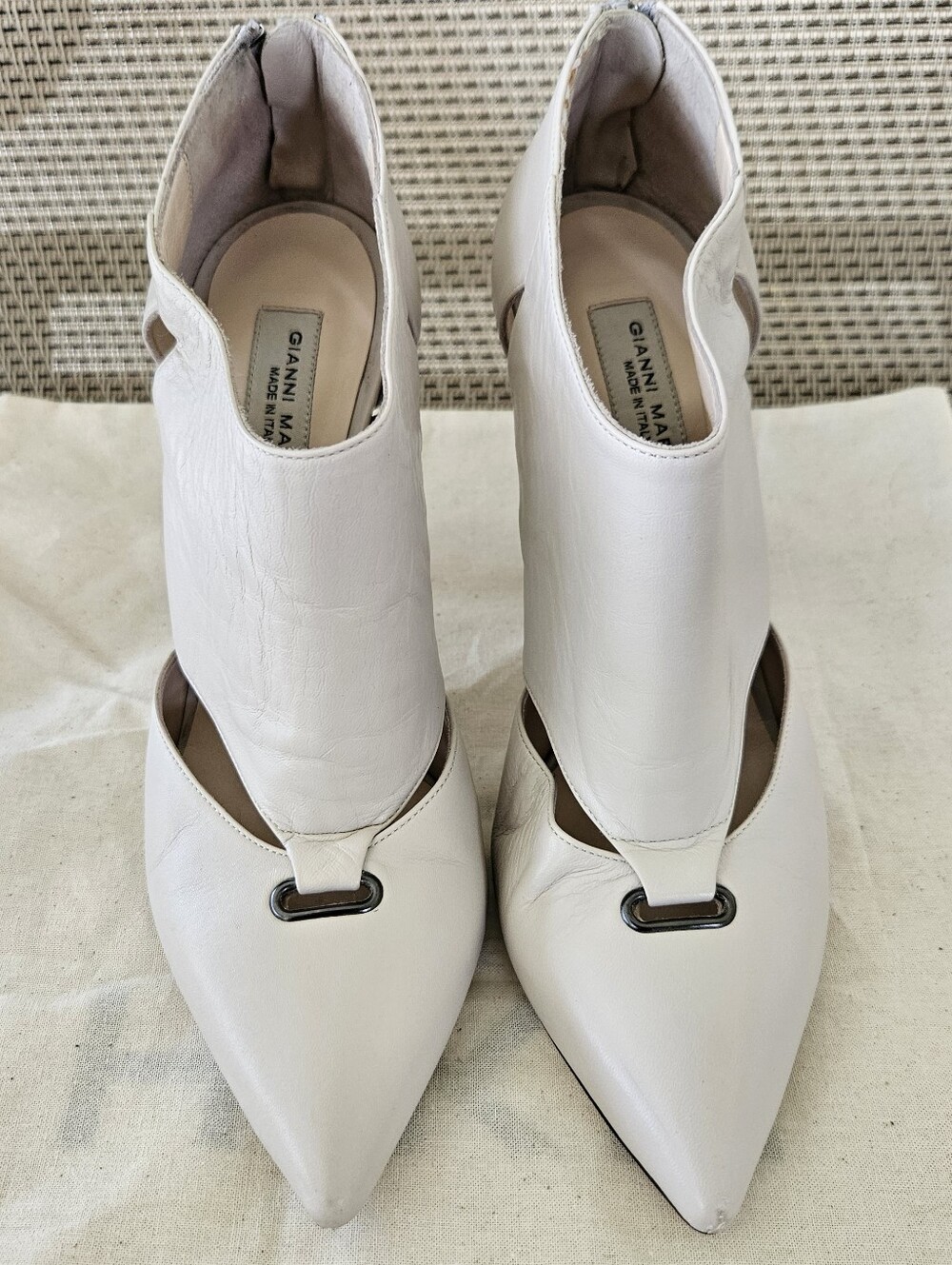 GIANNI MARRA LEATHER HEELS, GIANNI MARRA Womens Shoes, Tan Pointy Shoes